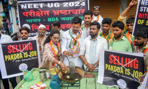 നീറ്റ് ചോദ്യപേപ്പർ ചോർച്ച: തെളിവ് ശേഖരിച്ച് സി.ബി.​ഐ