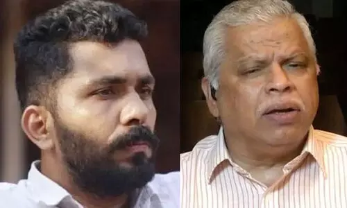 MV Jayarajan, Manu Thomas