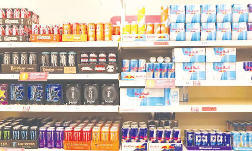 ബഹ്​െറെനിൽ കോ​ൾ​ഡ് സ്റ്റോ​റു​ക​ളി​ൽ എ​ന​ർ​ജി ഡ്രി​ങ്കു​ക​ൾ വി​ൽ​ക്കു​ന്ന​ത് നി​രോ​ധി​ക്കാ​ൻ ആ​ലോ​ച​ന