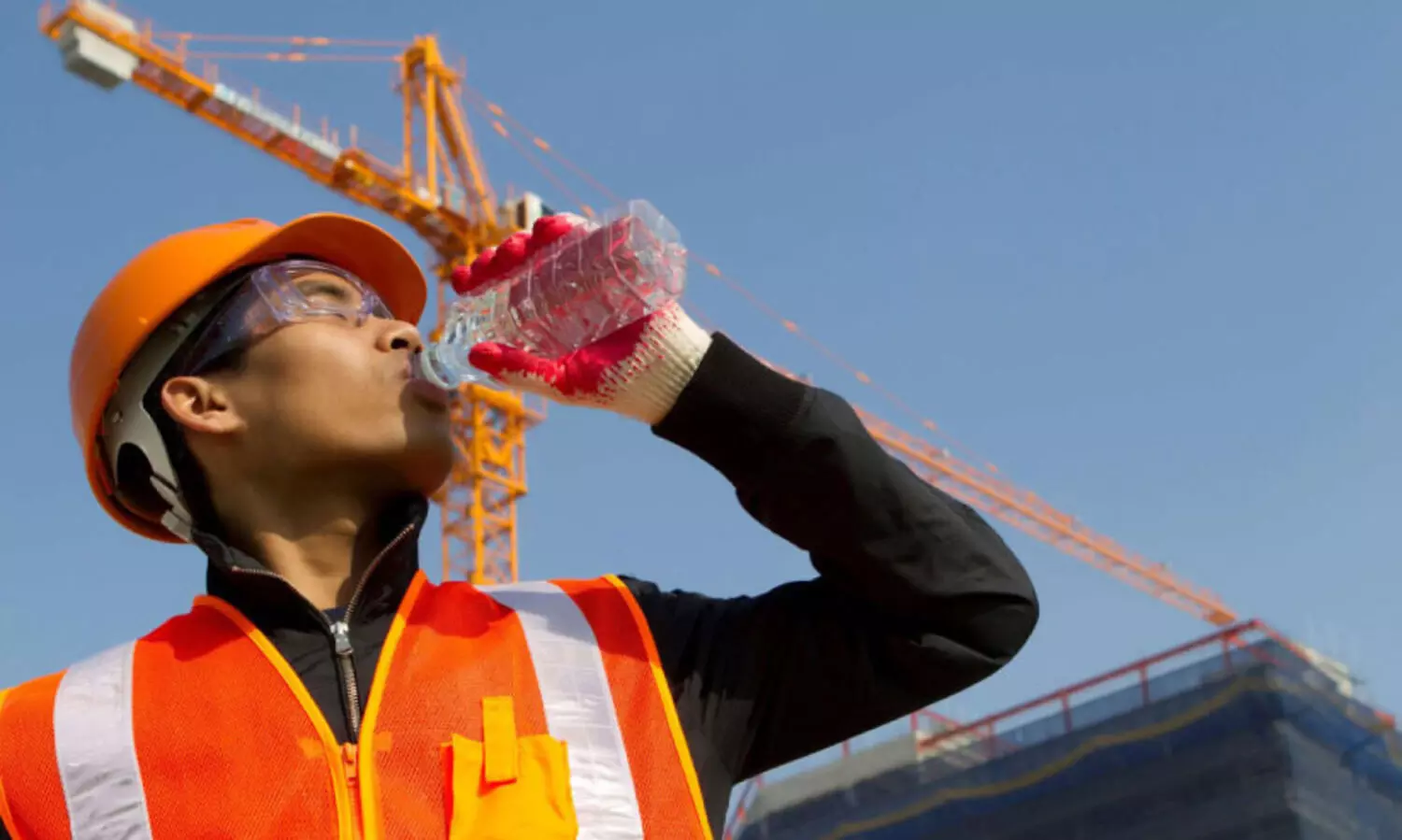 സംസ്ഥാനത്ത് മൂന്ന് ഡിഗ്രി വരെ ചൂട് കൂടുമെന്ന് മുന്നറിയിപ്പ്