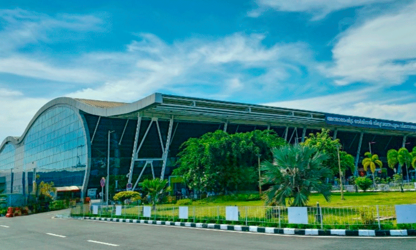 തി​രു​വ​ന​ന്ത​പു​രം എ​യ​ർ​പോ​ർ​ട്ട്​ യൂ​സ​ർ ഫീ ​വ​ർ​ധ​ന: പ്ര​വാ​സി​ക​ൾ​ക്ക്​ ഇ​രു​ട്ട​ടി