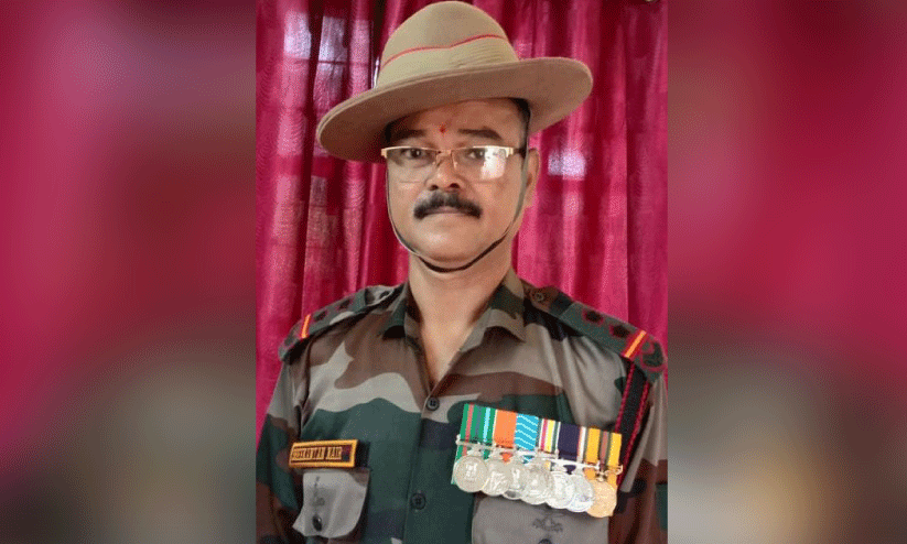 റി​ട്ട. സു​ബേ​ദാ​ര്‍ ശ്രീ​ക​ണ്ഠ​ന്‍ നാ​യ​ര്‍