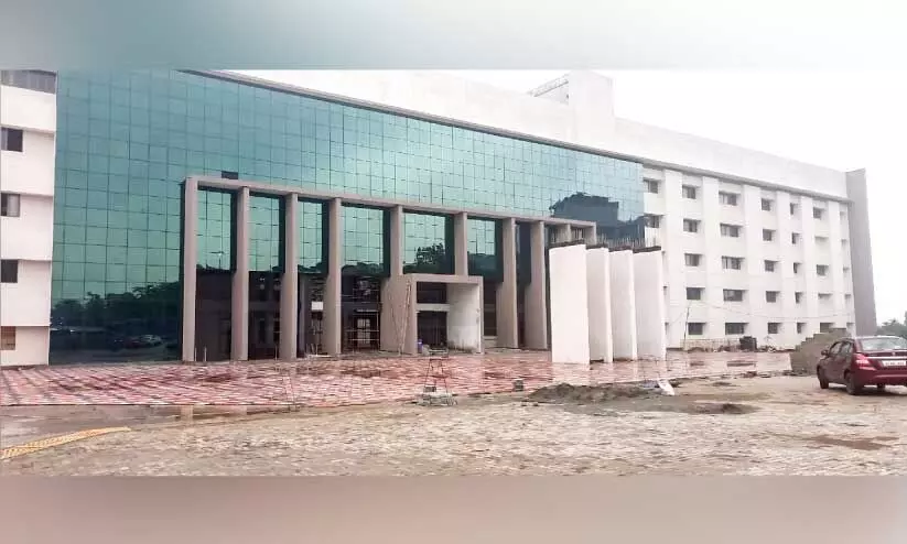 kalamassery medical college