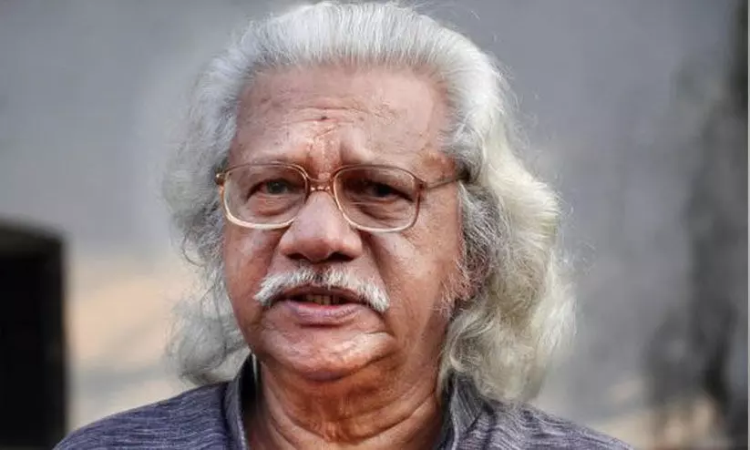 ജനാധിപത്യം സംരക്ഷിക്കാൻ കലാകാരൻമാർ രംഗത്തിറങ്ങണമെന്ന് അടൂർ ഗോപാലകൃഷ്ണൻ