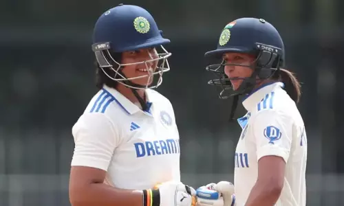 റൺമല കയറി ഇന്ത്യൻ പെൺകൊടികൾ! 603ന് ഡിക്ലയേഡ്; വനിത ക്രിക്കറ്റ് ടെസ്റ്റിൽ റെക്കോഡ്