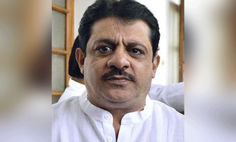 മ​ന്ത്രി സ​മീ​ർ  അ​ഹ​മ്മ​ദ് ഖാ​ൻ