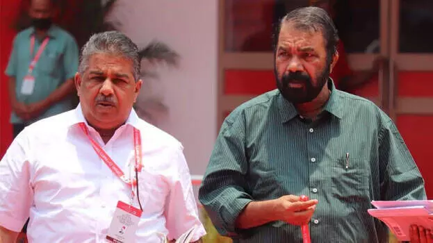 പത്താം ക്ലാസ് ജയിച്ചവർക്ക് എഴുതാനും വായിക്കാനുമറിയില്ലെന്ന നിരീക്ഷണം വസ്തുതാവിരുദ്ധമെന്ന് വിദ്യാഭ്യാസ മന്ത്രി പത്താം ക്ലാസ് ജയിച്ചവർക്ക് എഴുതാനും വായിക്കാനുമറിയില്ലെന്ന നിരീക്ഷണം വസ്തുതാവിരുദ്ധമെന്ന് വിദ്യാഭ്യാസ മന്ത്രി