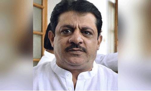 മ​ന്ത്രി സ​മീ​ർ  അ​ഹ​മ്മ​ദ് ഖാ​ൻ