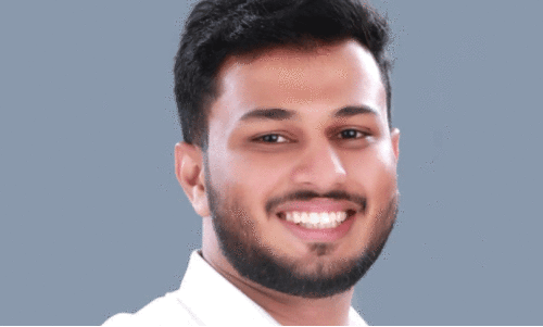 ജോ​ൺ​സ്  ജോ​ർ​ജ്  കു​ന്ന​പ്പ​ള്ളി​ൽ