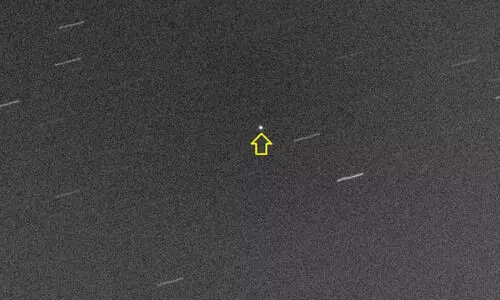 കൗ​തു​കം നി​റ​ച്ച്​ ആ​കാ​ശ​ത്ത്​ ഛിന്ന​ഗ്ര​ഹം