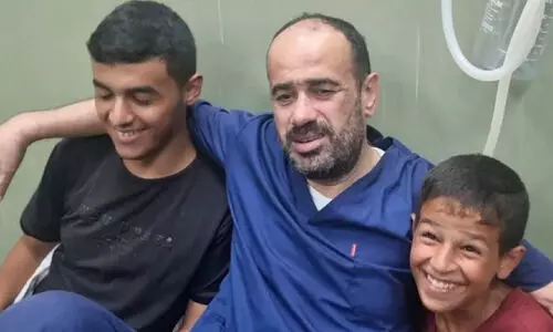 ഇസ്രായേൽ തടവറകളിൽ കൊടിയ പീഡനം; മോചിപ്പിച്ച അൽശിഫ ആശുപത്രി മേധാവിയുടെ വെളിപ്പെടുത്തൽ ഇസ്രായേൽ തടവറകളിൽ കൊടിയ പീഡനം; മോചിപ്പിച്ച അൽശിഫ ആശുപത്രി മേധാവിയുടെ വെളിപ്പെടുത്തൽ