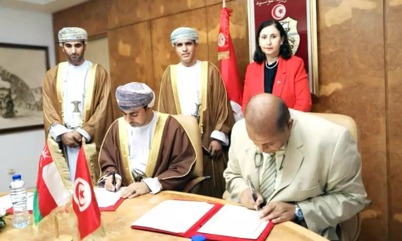 വ്യോമ സേവന സഹകരണം ശക്തിപ്പെടുത്തി ഒമാനും തുനീഷ്യയും വ്യോമ സേവന സഹകരണം ശക്തിപ്പെടുത്തി ഒമാനും തുനീഷ്യയും