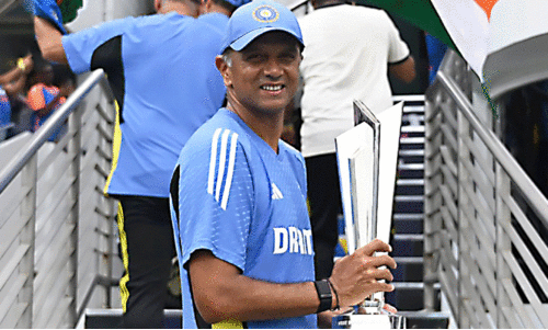 രാ​ഹു​ൽ ദ്രാ​വി​ഡ്