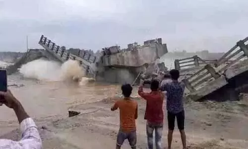 bridge collapses