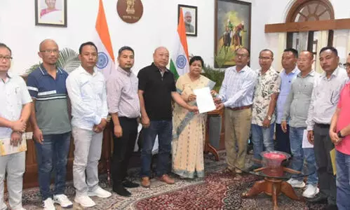 മണിപ്പൂരിൽ എൻ.ആർ.സി നടപ്പാക്കണമെന്ന് മെയ്തേയ്, നാഗ സംഘടനകൾ; ഉറപ്പ് നൽകി ഗവർണർ