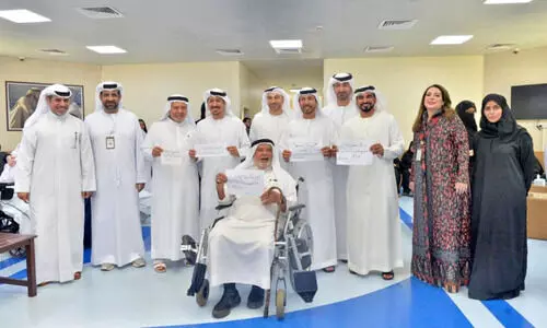 വ​യോ​ധി​ക​രെ ആ​ദ​രി​ക്കാ​ൻ വേ​ദി​യൊ​രു​ക്കി ദു​ബൈ ഇ​മി​ഗ്രേ​ഷ​ൻ