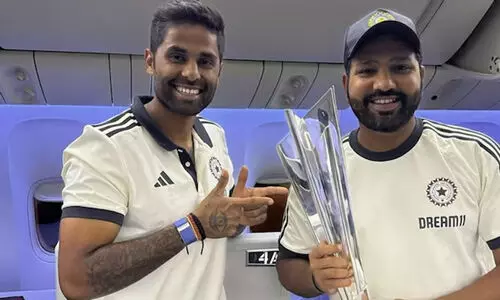 ഇന്ത്യൻ ക്രിക്കറ്റ് ടീം ഡൽഹിയിൽ; പ്രധാനമന്ത്രിയെ കാണും, വിജയാഘോഷം മുംബൈയിൽ