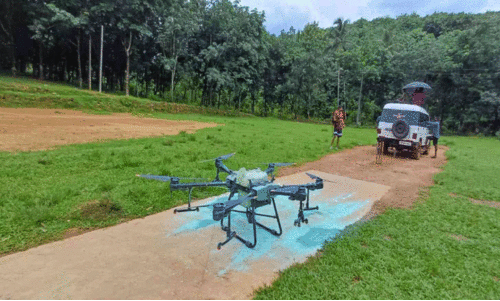 ഹെലികോപ്ടറിലെ തുരിശടി പഴങ്കഥ: ഇനി താരം ഡ്രോൺ