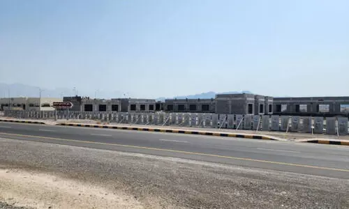 വാ​ദി അ​ൽ മ​ആ​വി​ൽ മാ​ർ​ക്ക​റ്റ്​ നി​ർ​മാ​ണം പു​രോ​ഗ​മി​ക്കു​ന്നു