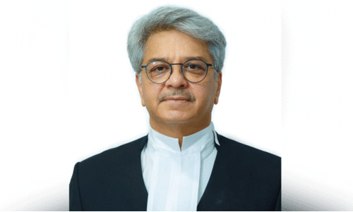 ജ​സ്റ്റി​സ് ആ​ശി​ഷ് ജി​തേ​ന്ദ്ര ദേ​ശാ​യി