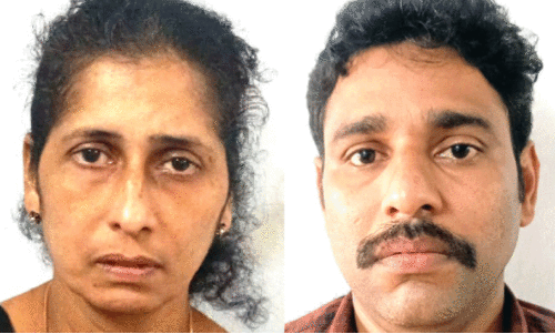 മ​ഞ്ജു വി. ​തോ​മ​സ്, സ​നോ എം. ​തോ​മ​സ്