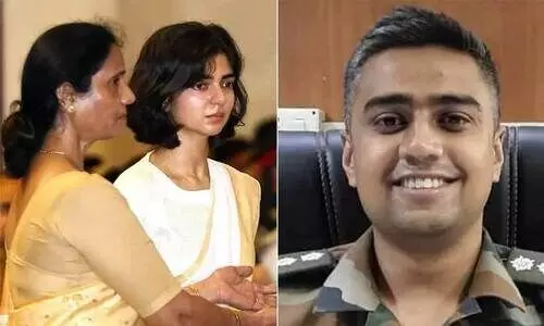 ഒരു വീരനെ പോലെയായിരിക്കും തന്റെ മരണമെന്ന് ക്യാപ്റ്റൻ എപ്പോഴും പറയുമായിരുന്നു -അൻഷുമാൻ സിങ്ങിനെ കുറിച്ച് ഭാര്യ സ്മൃതി സിങ്