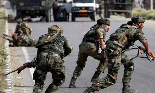 കശ്മീരിൽ രണ്ട് സൈനികർക്ക് വീരമൃത്യു; ആറ് തീവ്രവാദികളെ വധിച്ചു