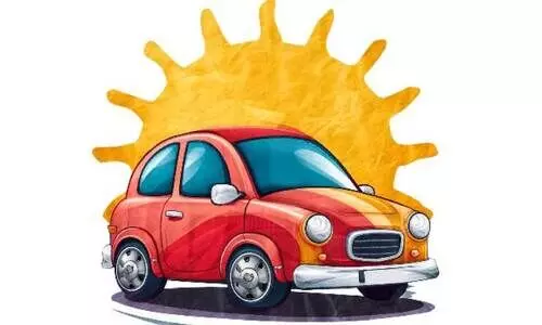 ചൂ​ട്​ കൂ​ടു​ന്നു: വാ​ഹ​ന​ങ്ങ​ളി​ലെ തീ​പി​ടി​ത്തം; ശ്ര​ദ്ധി​ക്കാം ഈ ​കാ​ര്യ​ങ്ങ​ൾ