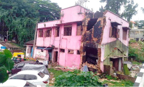 medical college canteen building medical college canteen building
