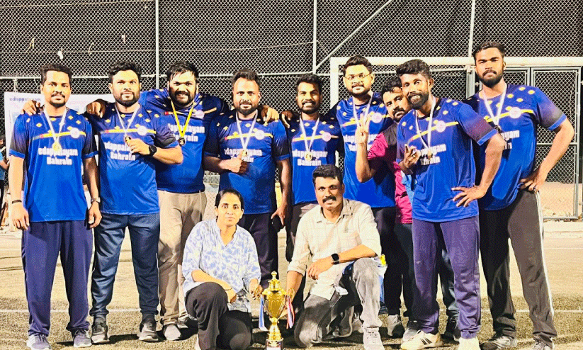 ജേതാക്കളായ കൊമ്പൻസ് കാലടി ടീം ജേതാക്കളായ കൊമ്പൻസ് കാലടി ടീം