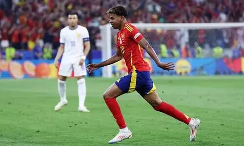 യൂറോ കപ്പിൽ ചരിത്രം കുറിച്ച് ലമീൻ യമാൽ; ഗോൾ നേടുന്ന പ്രായം കുറഞ്ഞ താരം