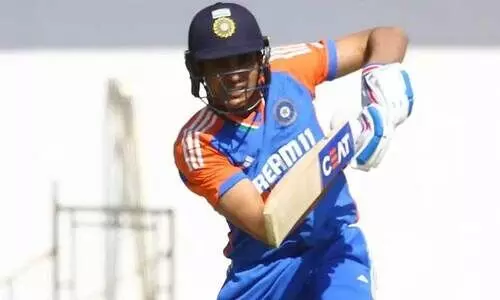 ഗില്ലിന് അർധസെഞ്ച്വറി; ഇന്ത്യക്ക് മികച്ച സ്കോർ