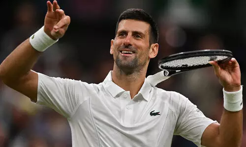 ഡി മിനോർ പിൻവാങ്ങി; ദ്യോകോ സെമിയിൽ