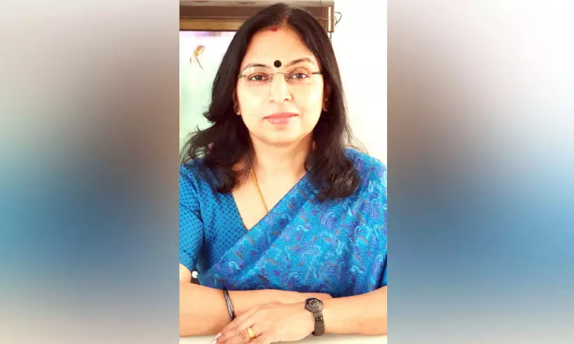 നാ​ലുവ​ർ​ഷ ഡി​ഗ്രിയും അവധിക്കാലത്തെ ഹ്ര​സ്വ​കാ​ല കോ​ഴ്സു​ം യൂ​നി​ഗ്രാ​ഡി​ൽ