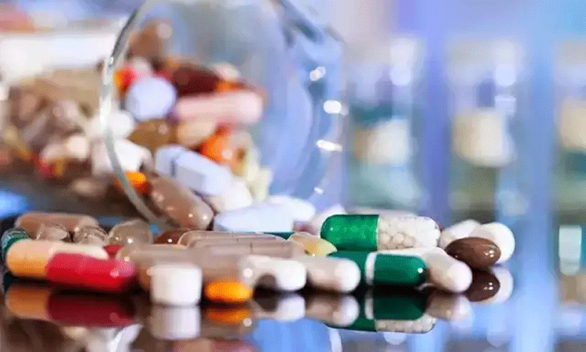 ഷെഡ്യൂള് എക്സ് മരുന്നുകള്തെറ്റായി ലേബല് ചെയ്ത് വില്പന മരുന്നു കമ്പനിക്കെതിരെ കേസെടുത്തു ഷെഡ്യൂള് എക്സ് മരുന്നുകള്തെറ്റായി ലേബല് ചെയ്ത് വില്പന മരുന്നു കമ്പനിക്കെതിരെ കേസെടുത്തു