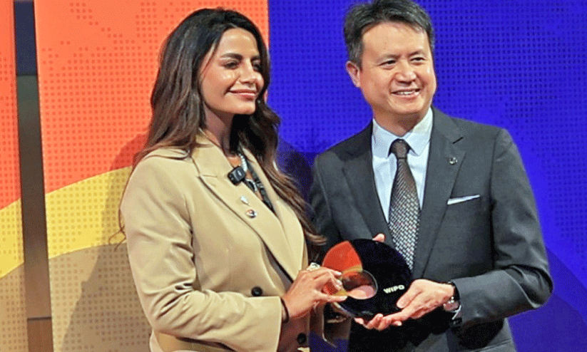 സാറാ അബു അർജീബ് സാറാ അബു അർജീബ്