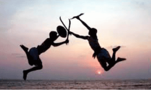 ക​ള​രി​പ്പ​യ​റ്റ് പ്ര​ദ​ർ​ശ​നം ഇ​ന്ന്