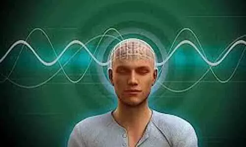 യൂട്യൂബ് കണ്ട് ഹിപ്പ്നോട്ടിസത്തിന് ശ്രമിച്ച വിദ്യാർഥികൾ ബോധരഹിതരായി