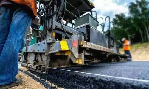 പൊതുമരാമത്ത് വകുപ്പിന്റെ വീഴ്ച; സര്‍ക്കാറിനു കോടികളുടെ നഷ്ടമെന്ന് സി.എ.ജി