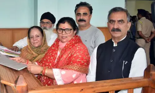 സ്വ​ത​ന്ത്ര​രാ​യി ജ​യി​ച്ച ശേ​ഷം രാ​ജി​വെ​ച്ച് ബി.​ജെ.​പി​യി​ൽ ചേ​ർ​ന്ന് വീ​ണ്ടും മ​ത്സ​ര​ത്തി​നി​റ​ങ്ങി​യ ര​ണ്ടു​പേർ തോറ്റു