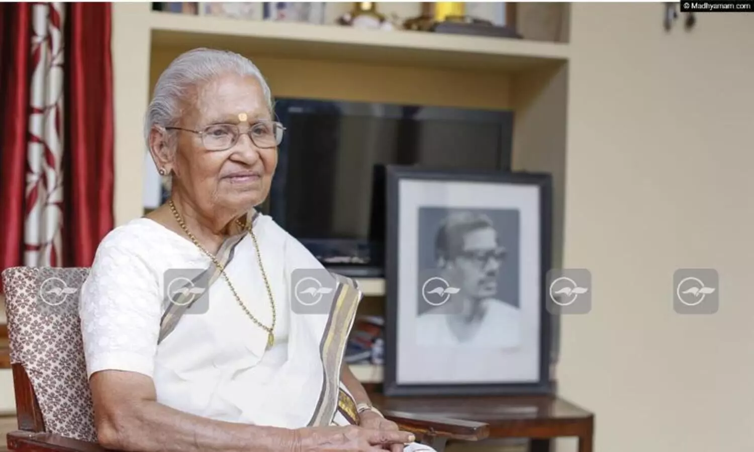 ഇന്ന് കവി എൻ.എൻ. കക്കാടി​ന്റെ 97-ാം ജന്മദിനം: ആ ധനുമാസ രാവുക​ളെ ഓർത്തെടുക്കുകയാണ് ശ്രീദേവി കക്കാട്