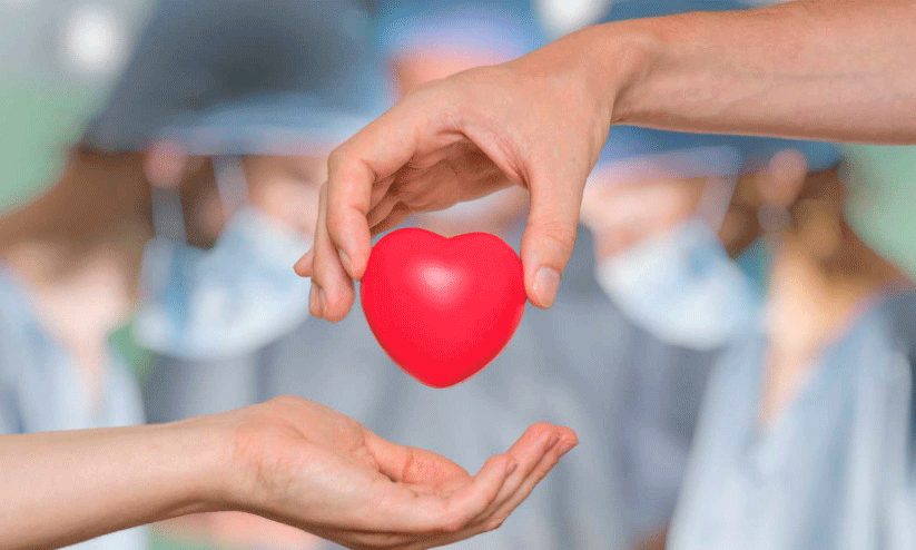 വി​ദേ​ശ അ​വ​യ​വ​മാ​റ്റ ശ​സ്ത്ര​ക്രി​യ​ക്ക്​ ധ​ന​സ​മാ​ഹ​ര​ണം നി​രോ​ധി​ച്ചു