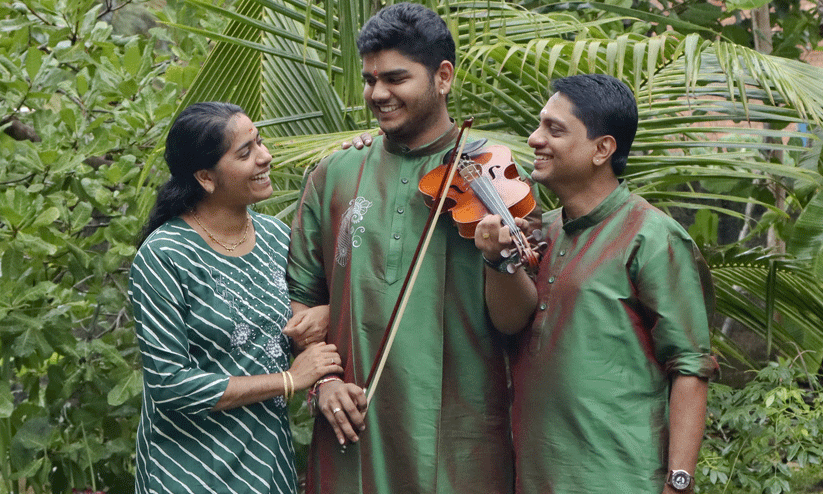 പ്രവീൺ ശർമ, ആശ, ആനന്ദ് പ്രവീൺ ശർമ, ആശ, ആനന്ദ്