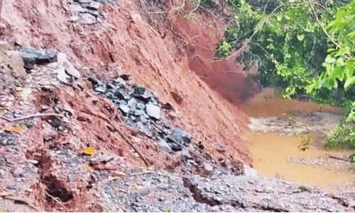 കരിങ്കല് ഭിത്തി കരിങ്കല് ഭിത്തി