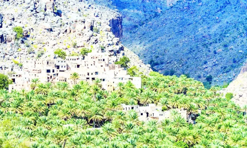 കൂടുതൽ സുന്ദരിയാകാൻ ‘മിസ്ഫത്ത് അൽ അബ്രിയീൻ’ കൂടുതൽ സുന്ദരിയാകാൻ ‘മിസ്ഫത്ത് അൽ അബ്രിയീൻ’