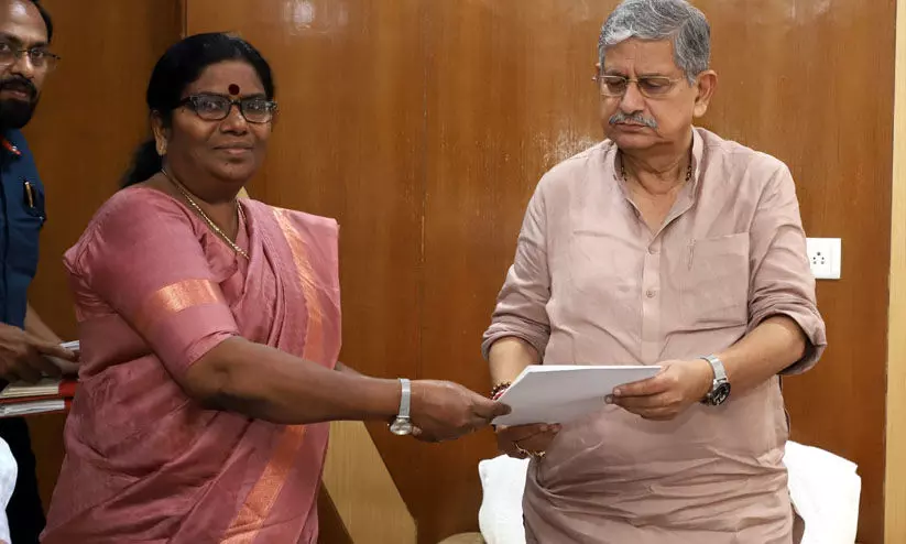 മന്ത്രി ജെ. ചിഞ്ചുറാണി ഡൽഹിയിൽ കേന്ദ്രമന്ത്രിയുമായി കൂടിക്കാഴ്ച നടത്തി