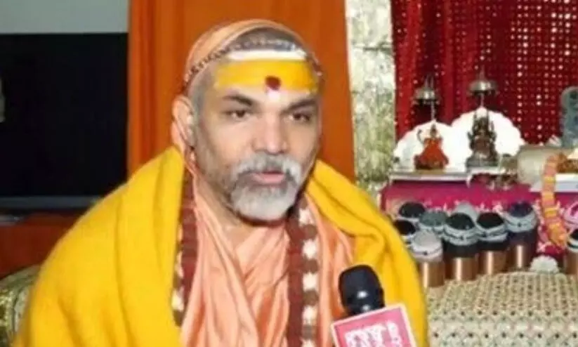 ഉദ്ധവ് താക്കറെ വഞ്ചനയുടെ ഇര, ഒറ്റു​കാർക്ക് ഹിന്ദുവാകാൻ കഴിയില്ല -ശങ്കരാചാര്യ സ്വാമി