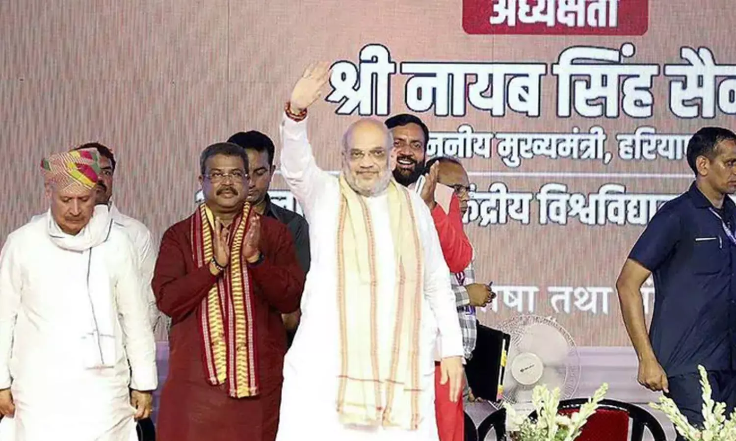 കർണാടകയിൽ കോൺഗ്രസ് ഒ.ബി.സി സംവരണം മുസ്‍ലിംകൾക്ക് നൽകി; ഹരിയാനയിൽ ഇത് അനുവദിക്കില്ല -അമിത് ഷാ