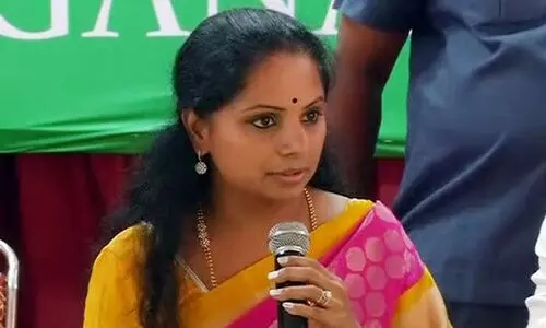 ബി.ആർ.എസ് നേതാവ് കെ.കവിത തിഹാർ ജയിലിൽ കുഴഞ്ഞു വീണു; ആശുപത്രിയിലേക്ക് മാറ്റി