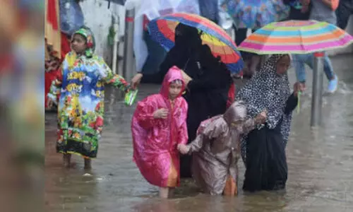 അതിതീവ്ര മഴ: കണ്ണൂർ ജില്ലയിലെ വിദ്യാഭ്യാസ സ്ഥാപനങ്ങൾക്ക് നാളെ അവധി